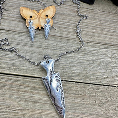 Your Own Path Arrowhead Pendant Necklace Set