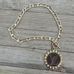 Glam Gold Toggle Luxe Designer Chain Necklace